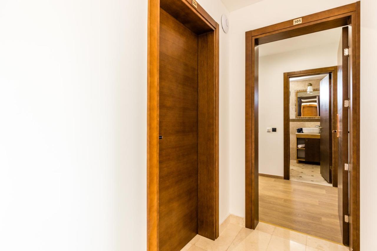 Plaza Lucice Gostinjska kuća 4*